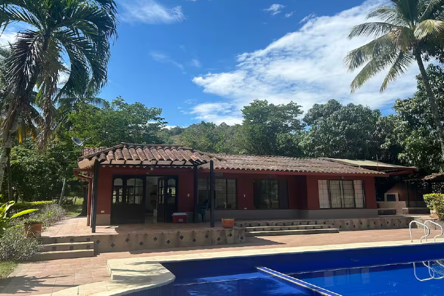 Finca Casa Manatí - San Joaquín en Anapoima